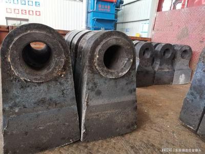 破碎機錘頭材質(zhì)用高鉻合金到底耐不耐用?